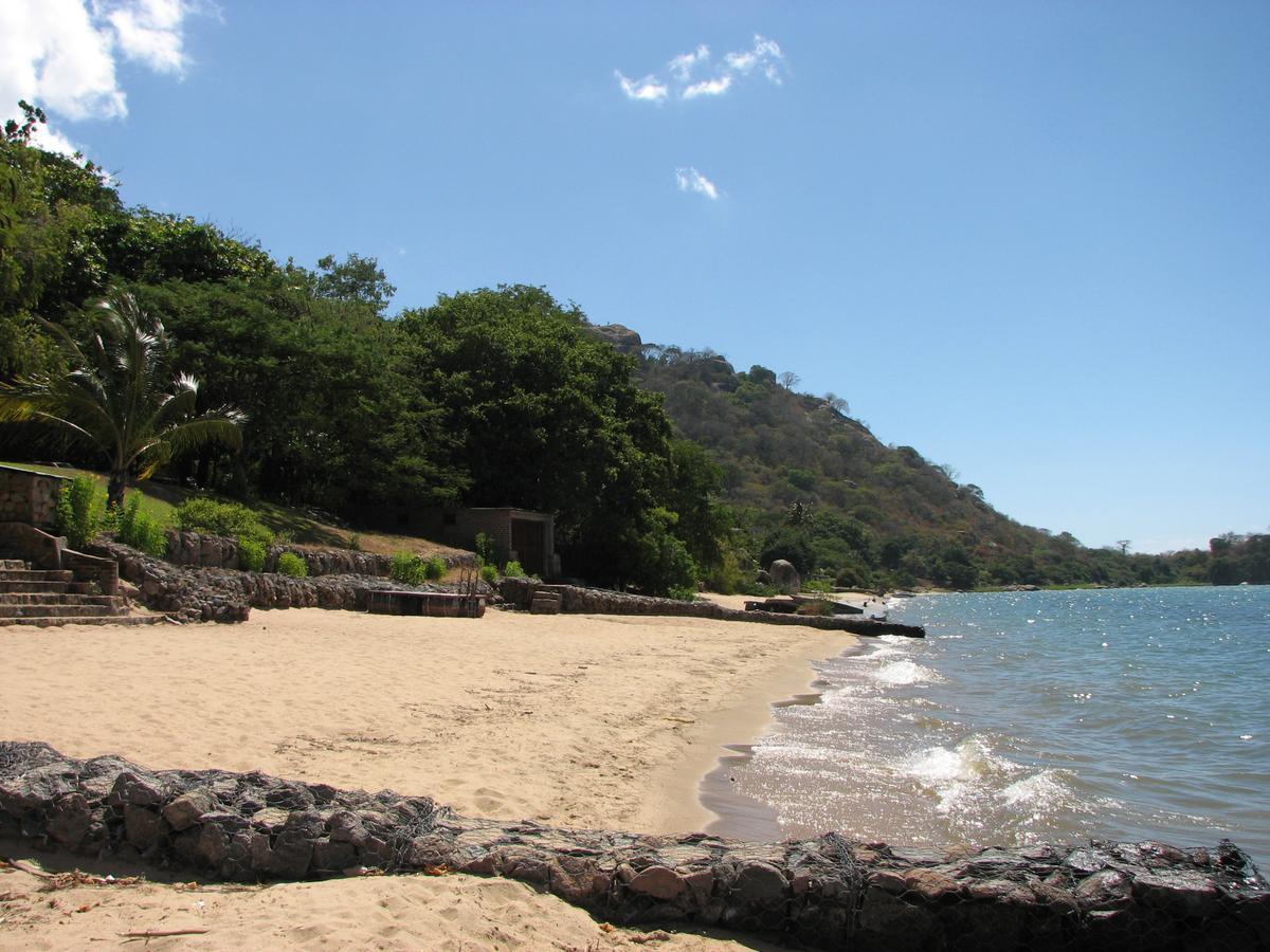 Nkhudzi Beach Lodge Nkudzi Exteriör bild